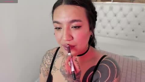 lottie_fox online show from 14, 1, 2026