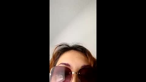 Snapshot of lotusbloom5 chatting on 15, 4, 2026 lotusbloom5 online show from 15, 4, 2026