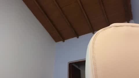  Lou Rosse  online show from 14, 2, 2025