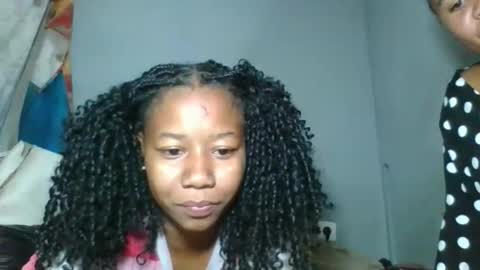 louane98 online show from 4, 4, 2026