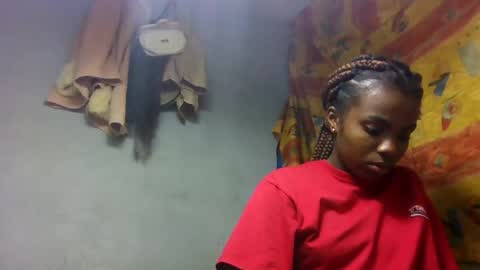 Snapshot of louane98 chatting on 6, 7, 2026 louane98 online show from 6, 7, 2026