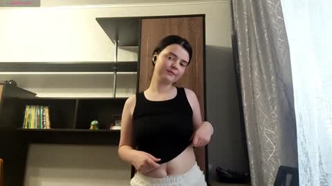 Esma online show from 25, 6, 2026