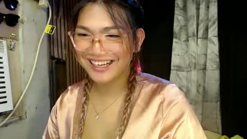 Sweet   online show from 10, 1, 2025