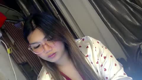 Sweet   online show from 11, 3, 2025