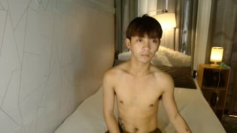 Snapshot of louieismy_name chatting on 7, 12, 2024 ignot ursh online show from 7, 12, 2024