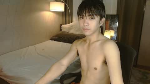 Snapshot of louieismy_name chatting on 30, 12, 2024 ignot ursh online show from 30, 12, 2024