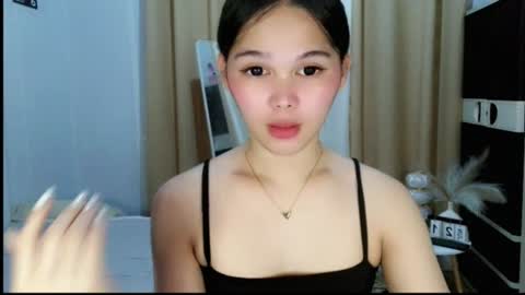 Snapshot of louilalicious chatting on 22, 6, 2026 louilalicious online show from 22, 6, 2026