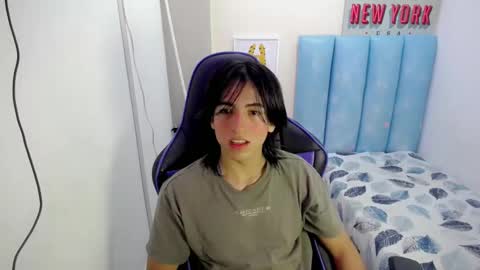 Snapshot of louis_baltazar chatting on 18, 9, 2025 louis_baltazar online show from 18, 9, 2025