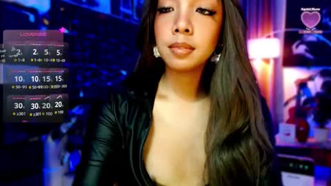 Snapshot of louisassy chatting on 26, 5, 2026 Louisa online show from 26, 5, 2026