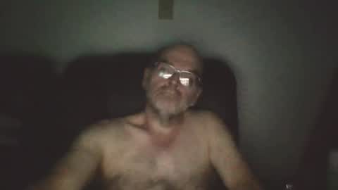 Snapshot of louism13 chatting on 8, 3, 2026 louism13 online show from 8, 3, 2026