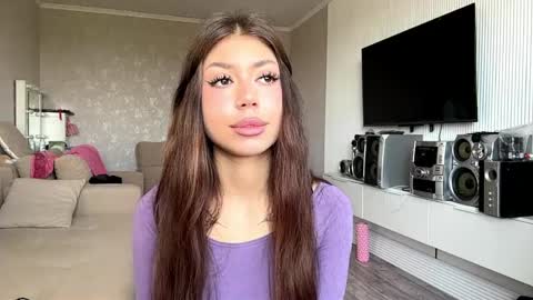 Snapshot of louiswawrzyniak chatting on 8, 5, 2026 Flora online show from 8, 5, 2026