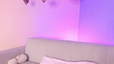 lourdes_moon22 online show from 24, 11, 2025