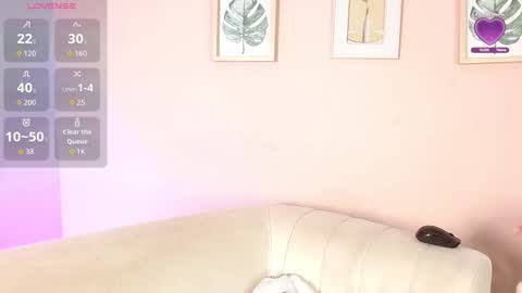 lourdes_moon22 online show from 10, 1, 2026