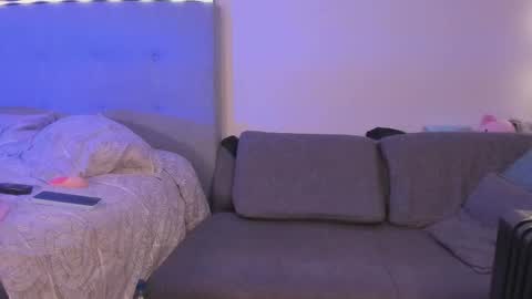 Lourrein Stoun   Independiente online show from 3, 2, 2026