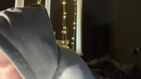 Mary and Tom online show from 17, 4, 2026