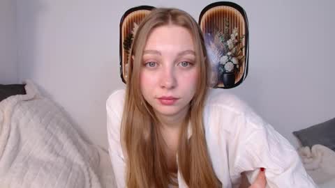 love bella  online show from 8, 4, 2026