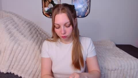 love bella  online show from 9, 4, 2026