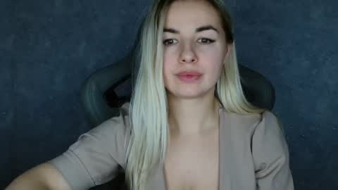 Megane online show from 18, 2, 2025