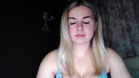 Megane online show from 29, 3, 2026