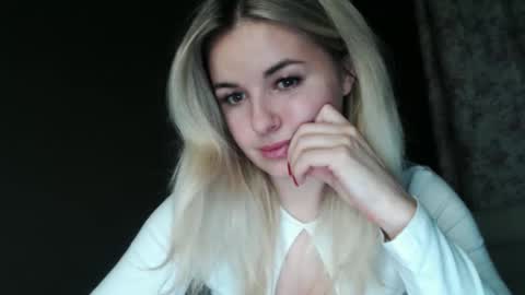 Megane online show from 18, 4, 2026