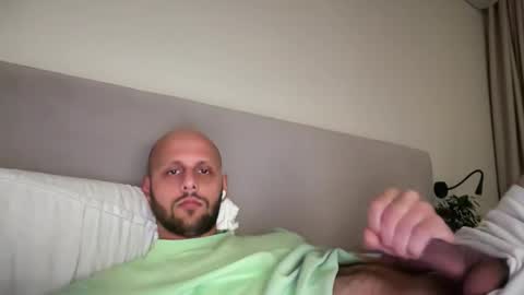 Snapshot of love_feet_armpits_ass chatting on 19, 10, 2025 love_feet_armpits_ass online show from 19, 10, 2025