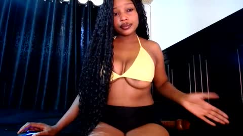 Snapshot of love_niahh chatting on 11, 6, 2026 niahh online show from 11, 6, 2026