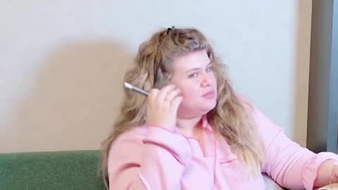 Ally online show from 19, 2, 2025