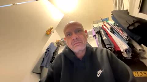 Snapshot of loveazz4me chatting on 16, 11, 2025 loveazz4me online show from 16, 11, 2025