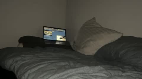 lovebeman69 online show from 19, 12, 2024