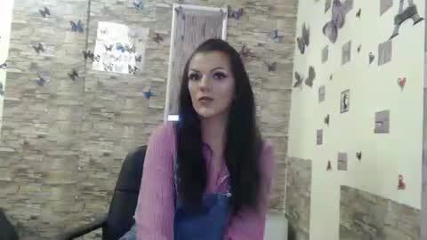 Snapshot of lovediamond1 chatting on 1, 12, 2024 mary online show from 1, 12, 2024