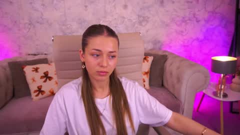 loveedove online show from 28, 4, 2026