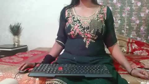 Snapshot of lovefunnitya chatting on 16, 2, 2025 Divya online show from 16, 2, 2025