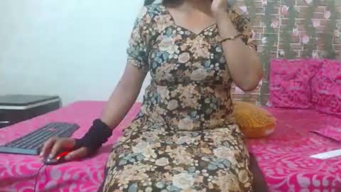 Snapshot of lovefunnitya chatting on 28, 2, 2025 Divya online show from 28, 2, 2025