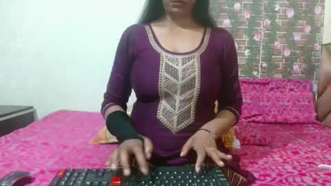 Snapshot of lovefunnitya chatting on 12, 3, 2025 Divya online show from 12, 3, 2025