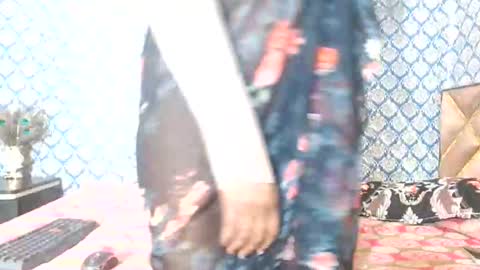 Snapshot of lovefunnitya chatting on 5, 10, 2025 Divya online show from 5, 10, 2025