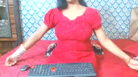 Snapshot of lovefunnitya chatting on 9, 11, 2025 Divya online show from 9, 11, 2025