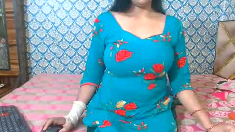 Snapshot of lovefunnitya chatting on 20, 11, 2025 Divya online show from 20, 11, 2025