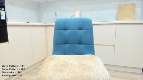 Kate Kim online show from 5, 2, 2025