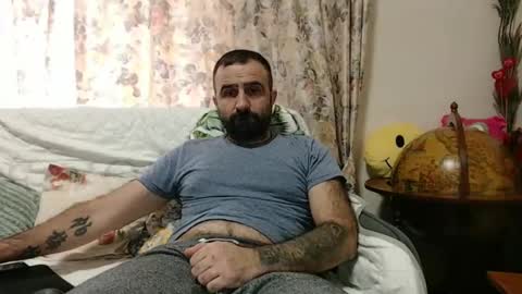 loveivat80 online show from 25, 1, 2025