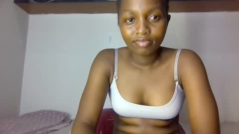 lovelbrownie online show from 2, 10, 2025