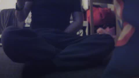 lovelength99 online show from 12, 1, 2025