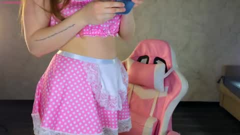 Molly online show from 13, 4, 2026