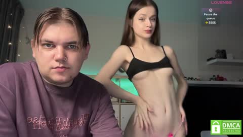 Mileena and Oliver online show from 1, 2, 2025