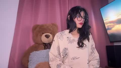 Snapshot of lovely_allys chatting on 25, 7, 2026 Allyson 3 online show from 25, 7, 2026