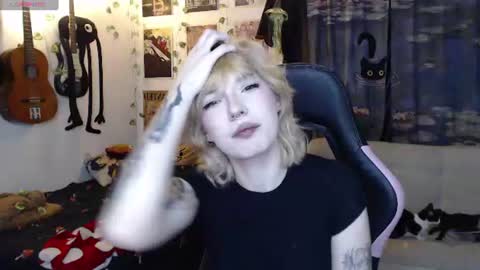 Cassie online show from 22, 7, 2026