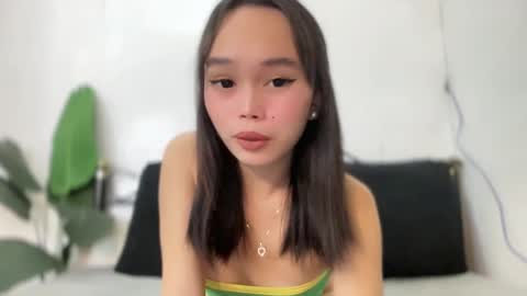 lovely_cittie18 online show from 27, 9, 2025