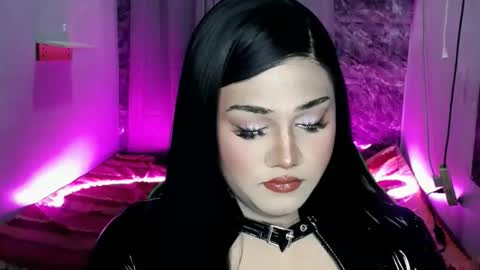Snapshot of lovely_coleen chatting on 25, 11, 2025 lovely_coleen online show from 25, 11, 2025