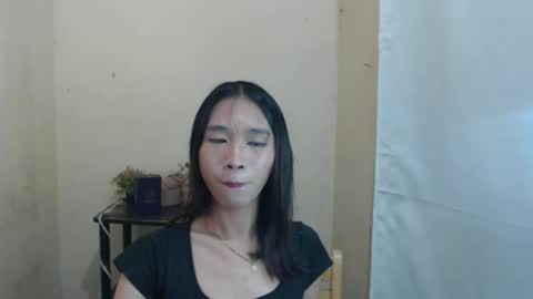 lovely_jasleen online show from 9, 11, 2025