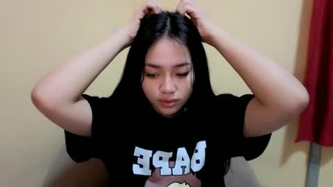 lovely_leah23 online show from 22, 9, 2025