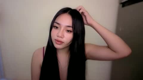 lovely_leah23 online show from 3, 10, 2025